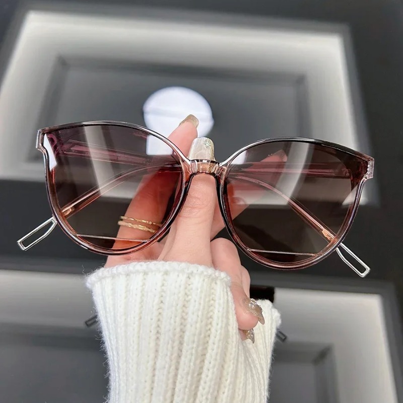 Sunglasses Cat Eye - Kacamata Hitam Vintage Cat Eye Wanita