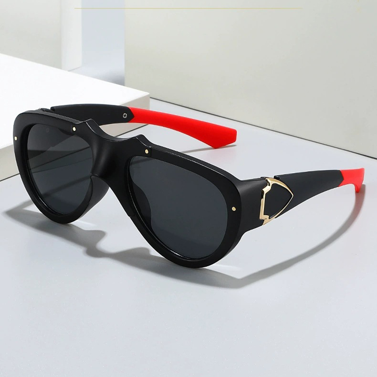 Kacamata Hitam Metalik Model M - Sunglasses Cat Eye ulasan dan harga